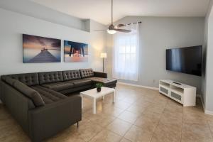 Villa Central com Piscina perto da Disney