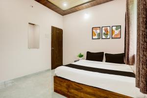 HOTEL O SKYLITE Vhirgaon