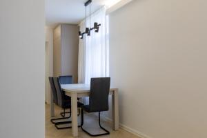 Citycenter 3 bedroom apartment, free parking