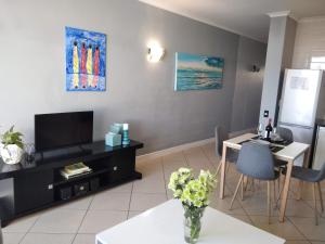 EasyCapeTown - Entire Flat in Big Bay