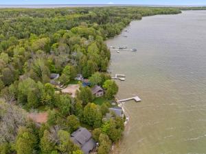 Sunset Shores - Kangaroo Kabin #6 by Simple Life Rentals