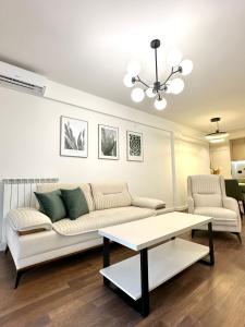 I&I Tesla Apartment III - 3hvězdičkové hotely ve městě Kragujevac