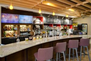 Courtyard Statesville MooresvilleLake Norman