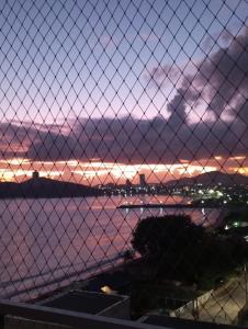 Apartamento beira-mar