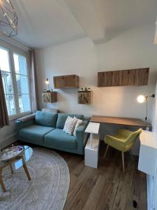 Les Nids De Laon Le Canari