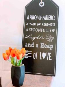 Big apartment Free wifi Gated parking Aircon