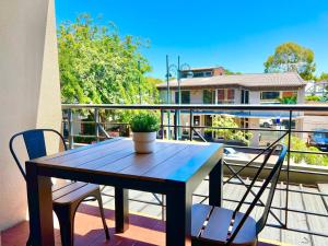 Big apartment Free wifi Gated parking Aircon