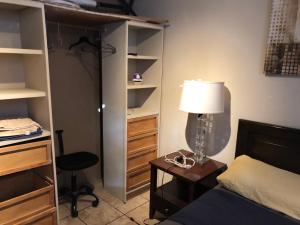 Habitación cerca Macroplaza