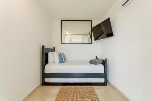 Coconut 3 BDR Beachfront by Casa Paraiso