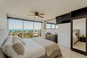 Coconut 3 BDR Beachfront by Casa Paraiso