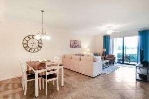 Golfside Escape Golf Course Front Condo