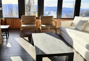 RentUp - Casa de diseno ideal para grupos con vista a la Cordillera de Los Andes