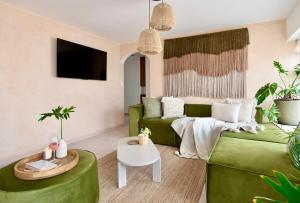 Tropical Mega Mexican Beach