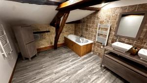 Maisons de vacances Lavanda House Grand Gite Piscine : photos des chambres