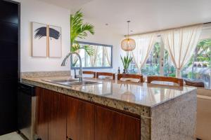 Elements 124 - NO OTA condo