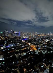 Aston Place, Dominga Street