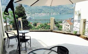 3 stern appartement Apartments Parapid Kotor Montenegro