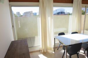 Maisons d'hotes Chambre bleu avec salle de bain privative Prado Orange Velodrome : photos des chambres