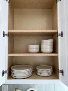 Quiet close to NYC BBQ Deck