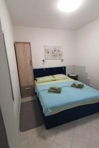 Apartments for families with children Lopar, Rab - 5024