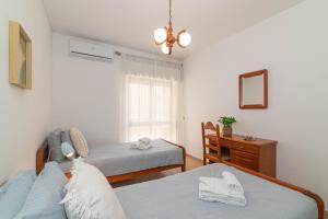 Mira Sol - Silhueta Citadina