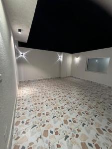 شقه مفروشه روف