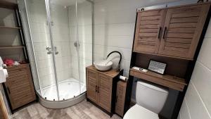 Duo indépendant, piscine et jacuzzi Espace pour vos toutous