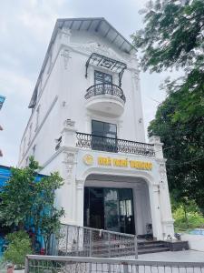 Nhà nghỉ tam cốc