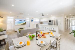 27a Dowling St - ducted air con, ground floor, close to the waterfront