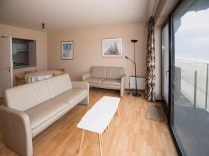 Beachfront Bliss with Parking