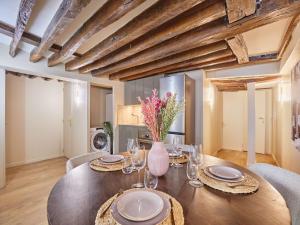 Appartements Amazing apartment in Center of Paris : photos des chambres