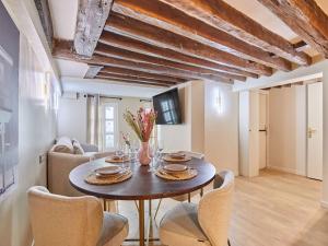 Appartements Amazing apartment in Center of Paris : photos des chambres