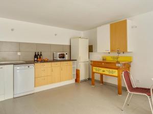 Maisons de vacances Holiday Home in Montouliers near Nature Reserve : photos des chambres