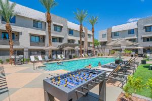 Trendy 1BD Walk to Westgate Pool Gym WD