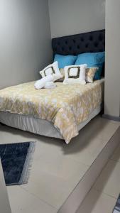 Cozy Corner Guest House 25 Harpford avenue wynberg CAPE TOWN WESTERN CAPE