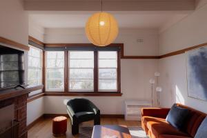 Tamar River Views Mid-Century Vibes