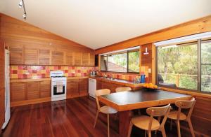 The Hideaway - beach home with large deck