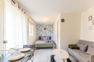 Appartements Le cocon de l-impasse a Tremblay en France : Studio Deluxe
