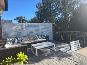 Fairwater - luxury 5 BR home with ocean views