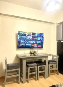 PingPongMingTing HomeStay Trees Residences near SM Fairview