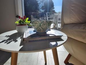 Fairwater - luxury 5 BR home with ocean views