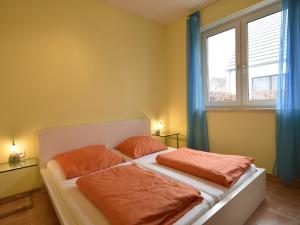 5-Zimmer-Ferienunterkunft in Zierow mit Garten