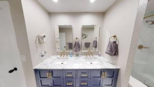 Beautiful Condo, Steps From Table Rock Lake & Sdc