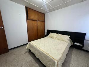 Apartamentos FM 203