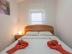 Holiday Home in Vir near Sea Beach