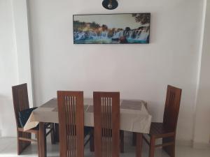Cinnamon Holiday Home Near Airport