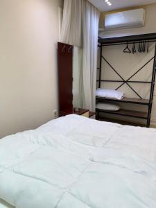 شقة السرايا للايجار الفندقي علي النيل في الزمالك