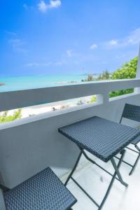 オーシャンクレスト202