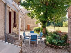 Maisons de vacances Maison authentique pour 10 pers, Beauce - FR-1-581-156 : photos des chambres
