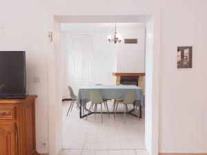 Gîte spacieux au cœur de Marboué - FR-1-581-155